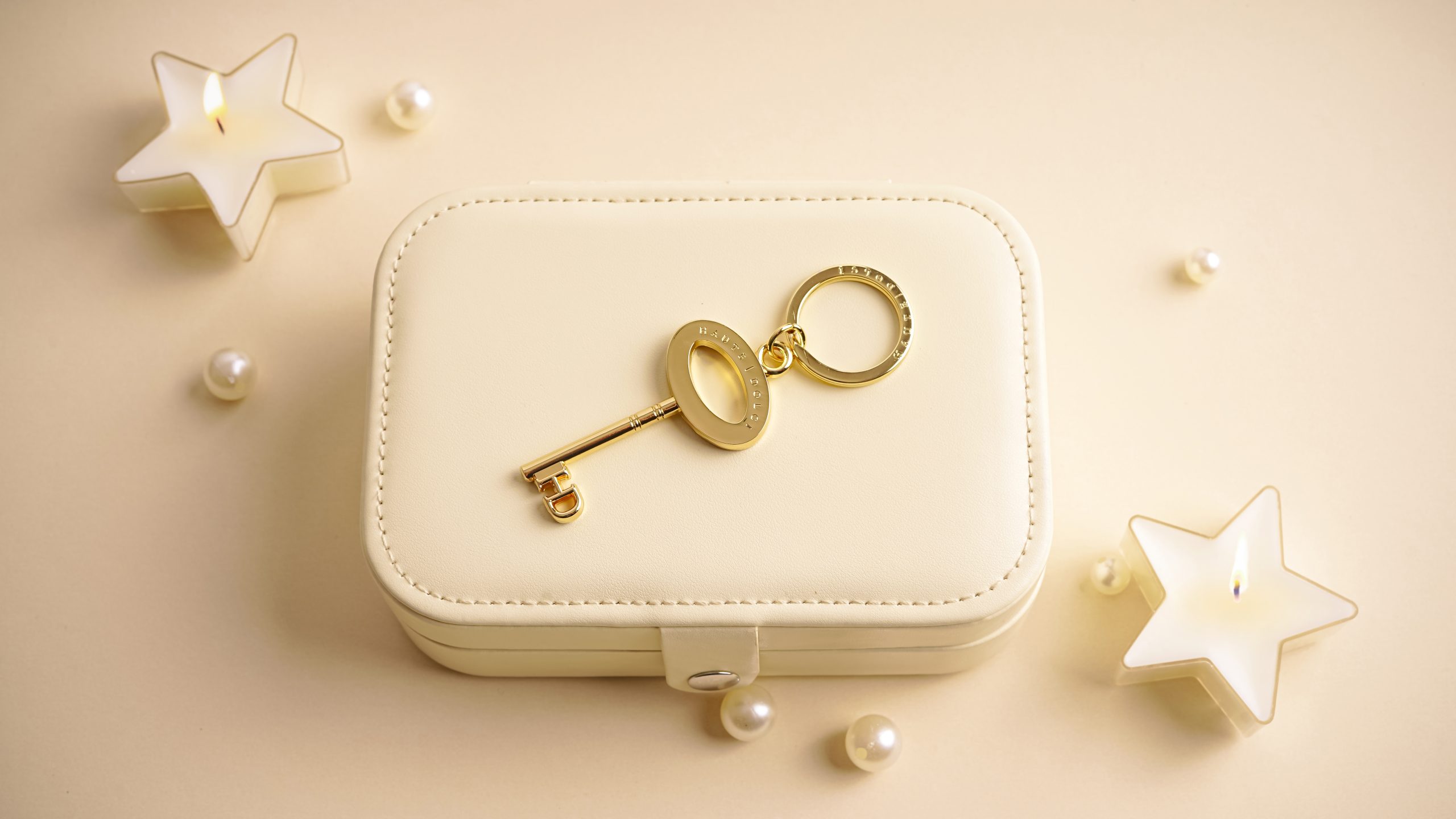 UNLOCK THE GOLDEN KEY